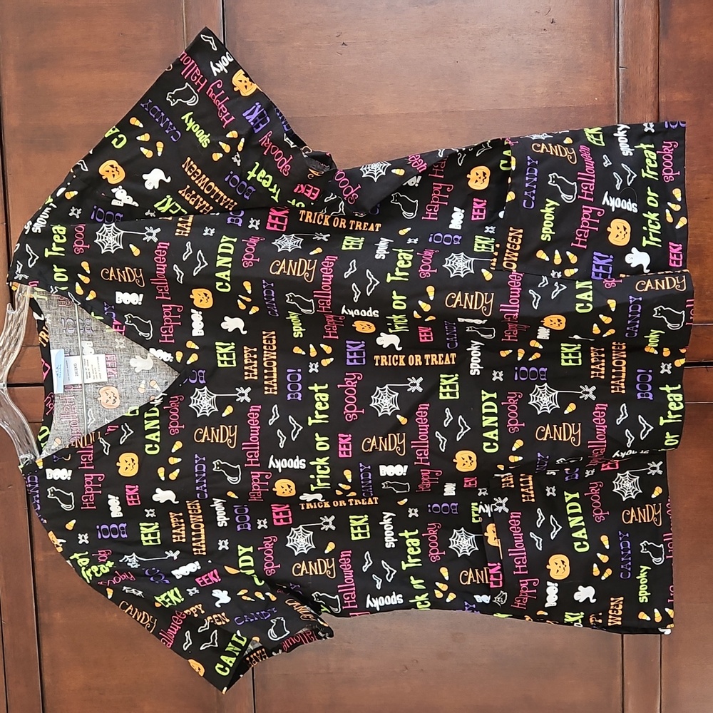 Halloween Scrub Top, NWOT, Size 2X🎃